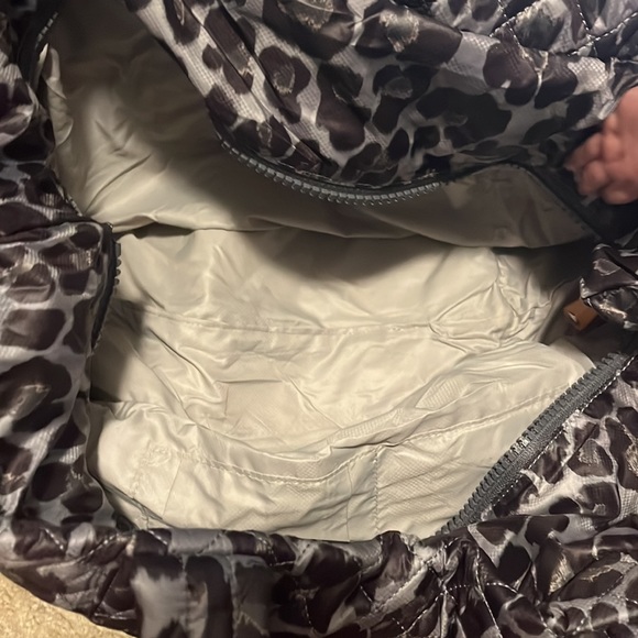 Black & Silver Leopard MZ Medium Metro Tote - Picture 2 of 2